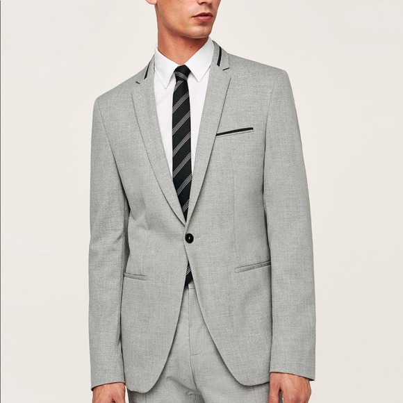 Zara grey suit - Picture 3 of 12
